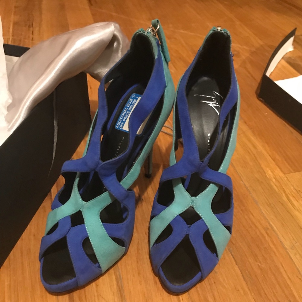 Guiseppe sandals